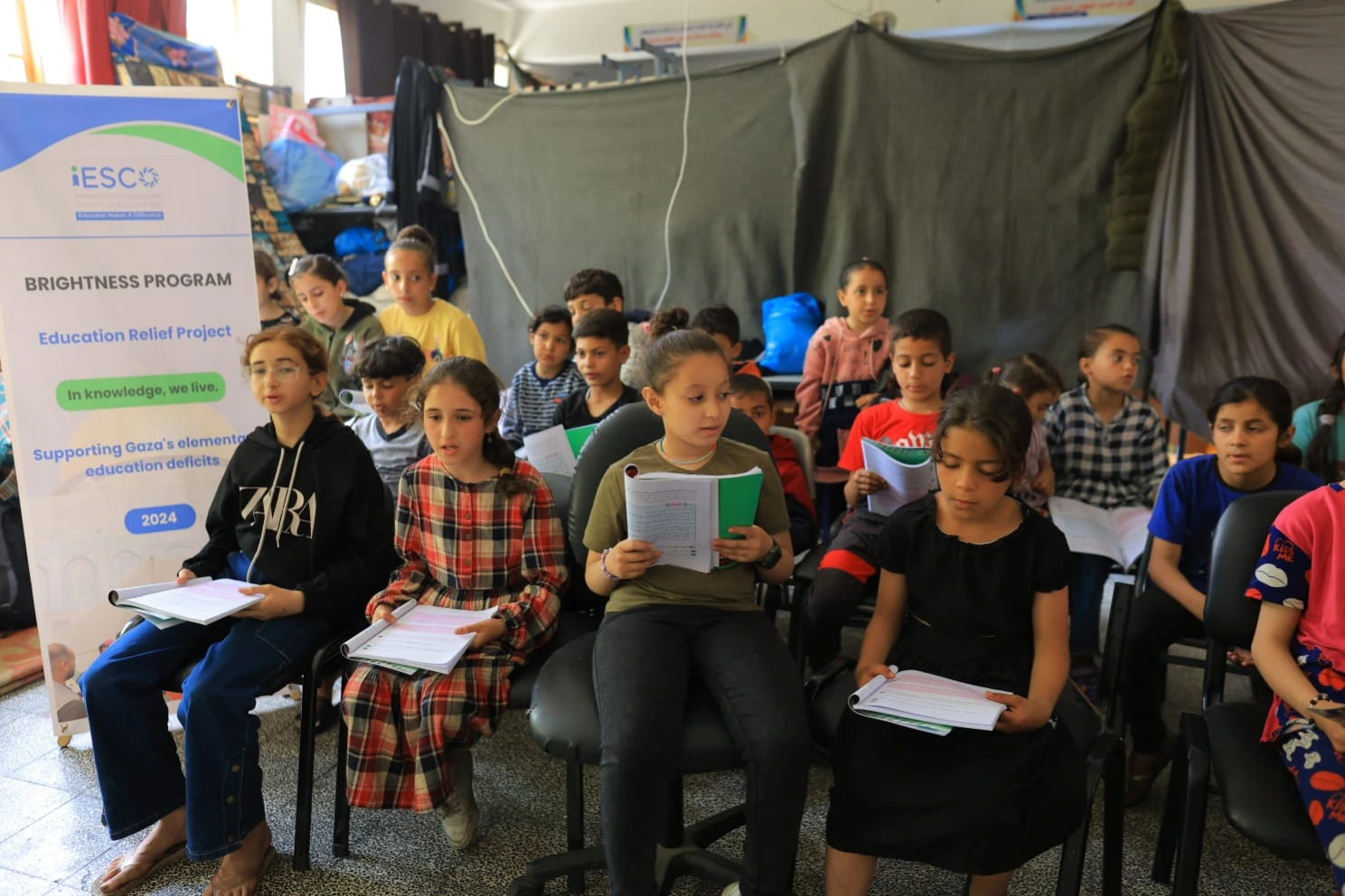 Uregent HELP :Education is Significant for Children in Gaza